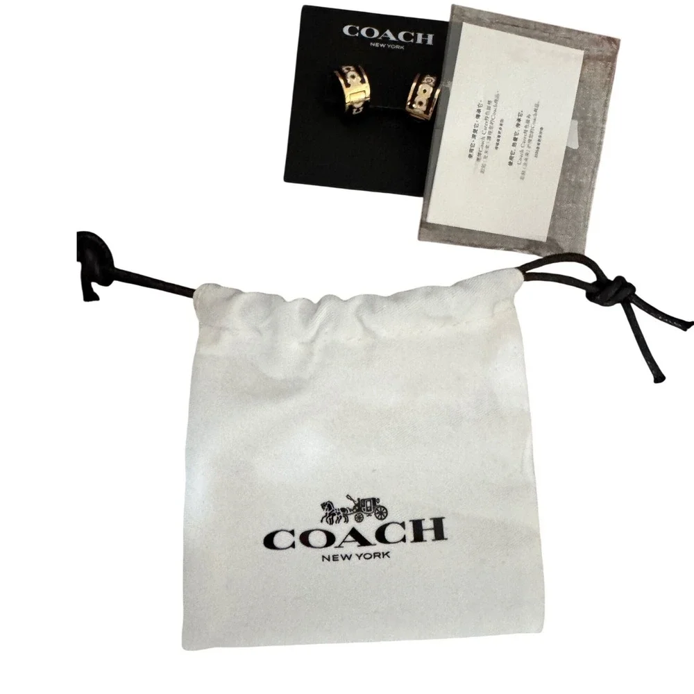 Coach Jewelry Earrings Initial C Monogram‎ New With Dust Bag - Picture 3 of 3